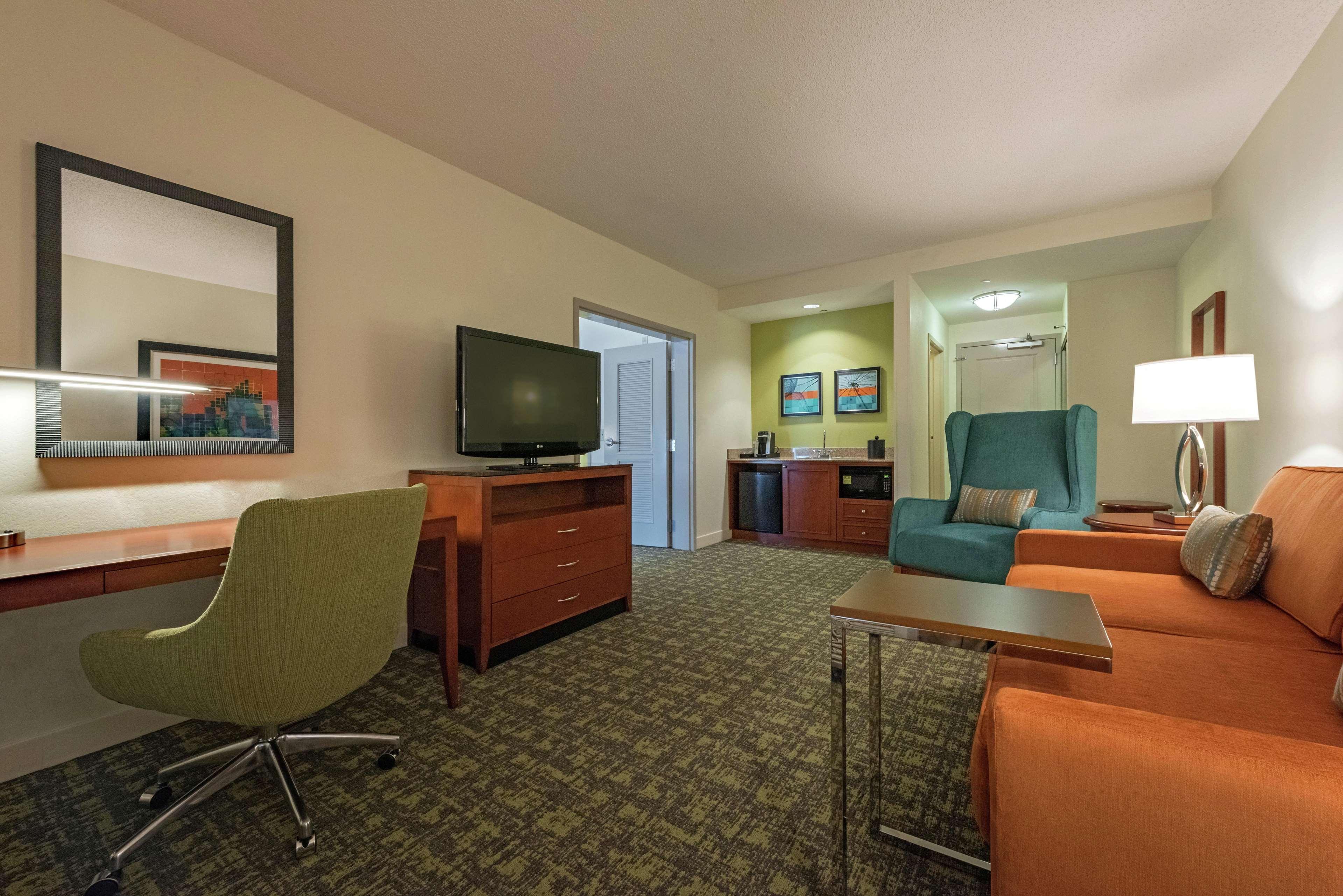 Hilton Garden Inn Meridian Exterior photo