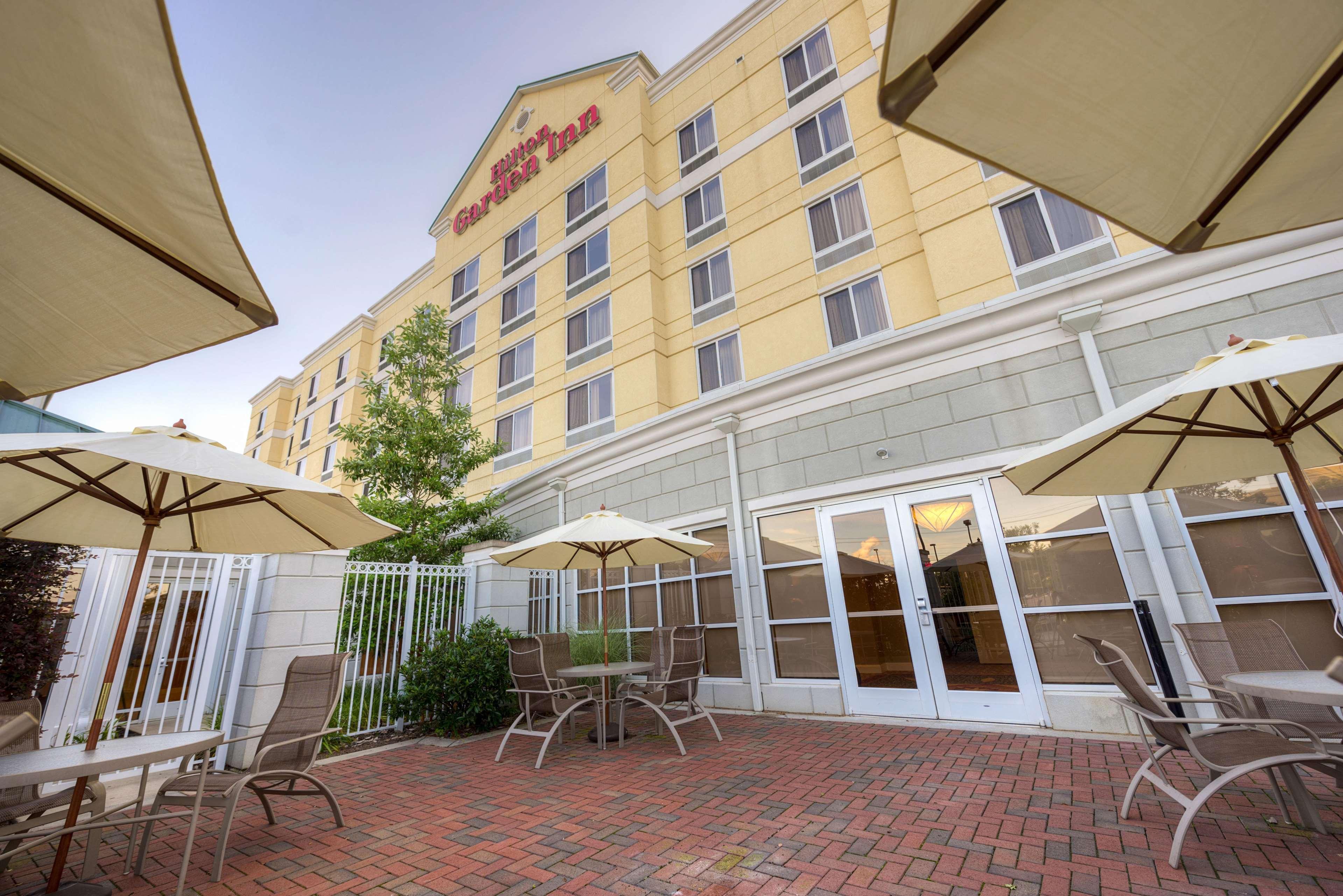 Hilton Garden Inn Meridian Exterior photo