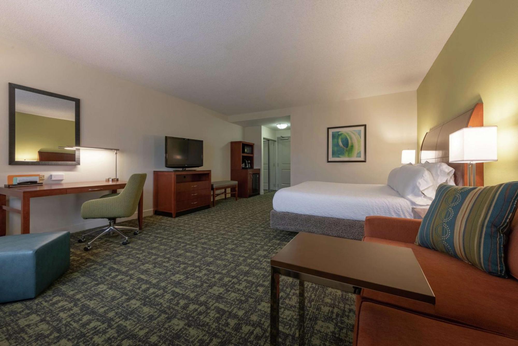 Hilton Garden Inn Meridian Exterior photo