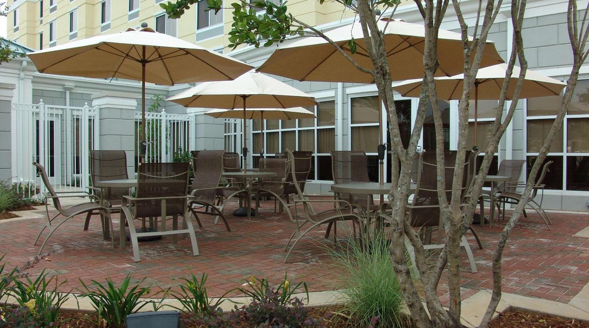 Hilton Garden Inn Meridian Exterior photo
